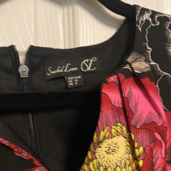 Smashed Lemon Vibrant Floral Dress Size 8 - Picture 3 of 3